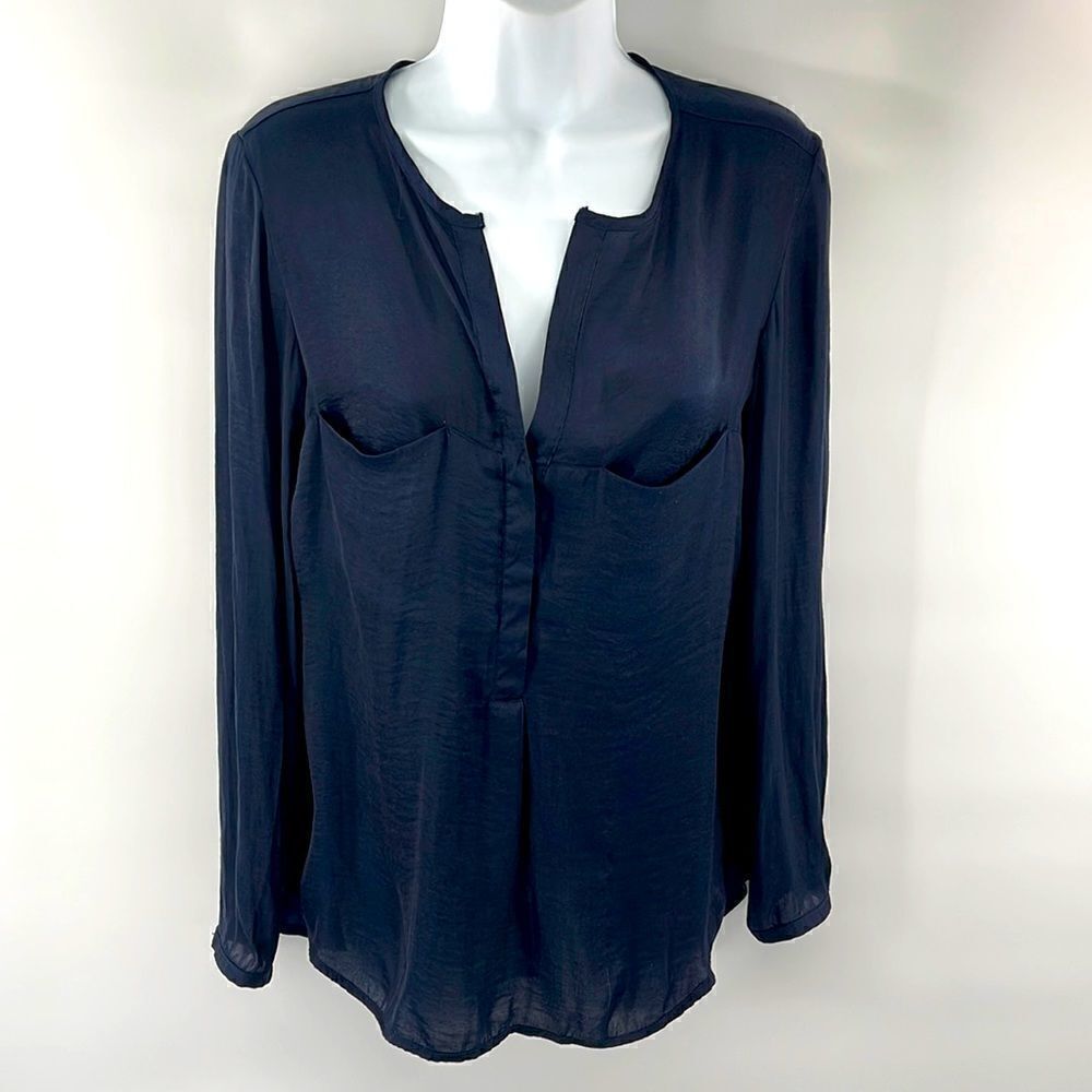 Zara Trafaluc navy blue blouse top shirt small v- neck pockets buttons silky